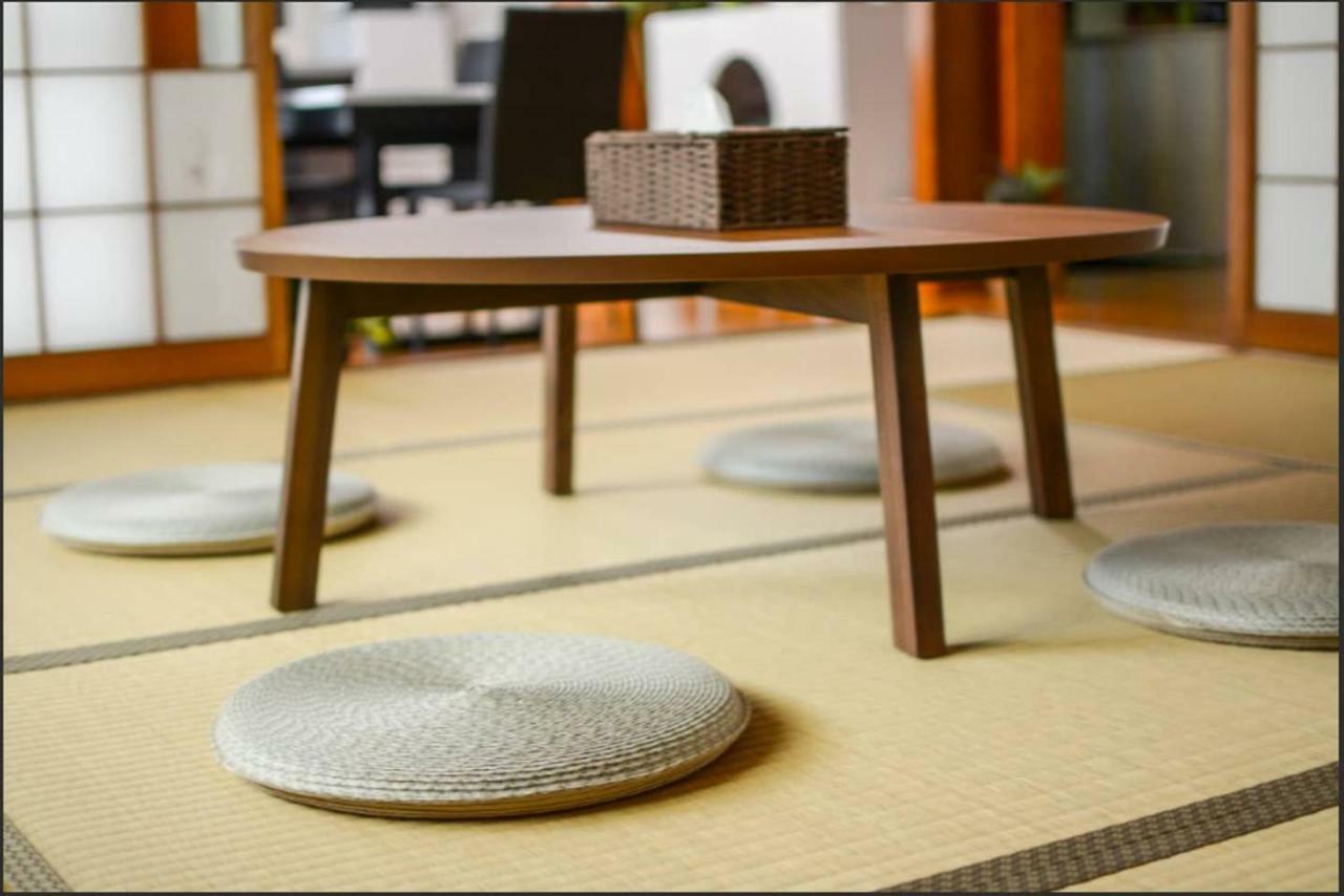 Guest House Matsuyama Наха Екстериор снимка